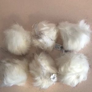 PomPoms